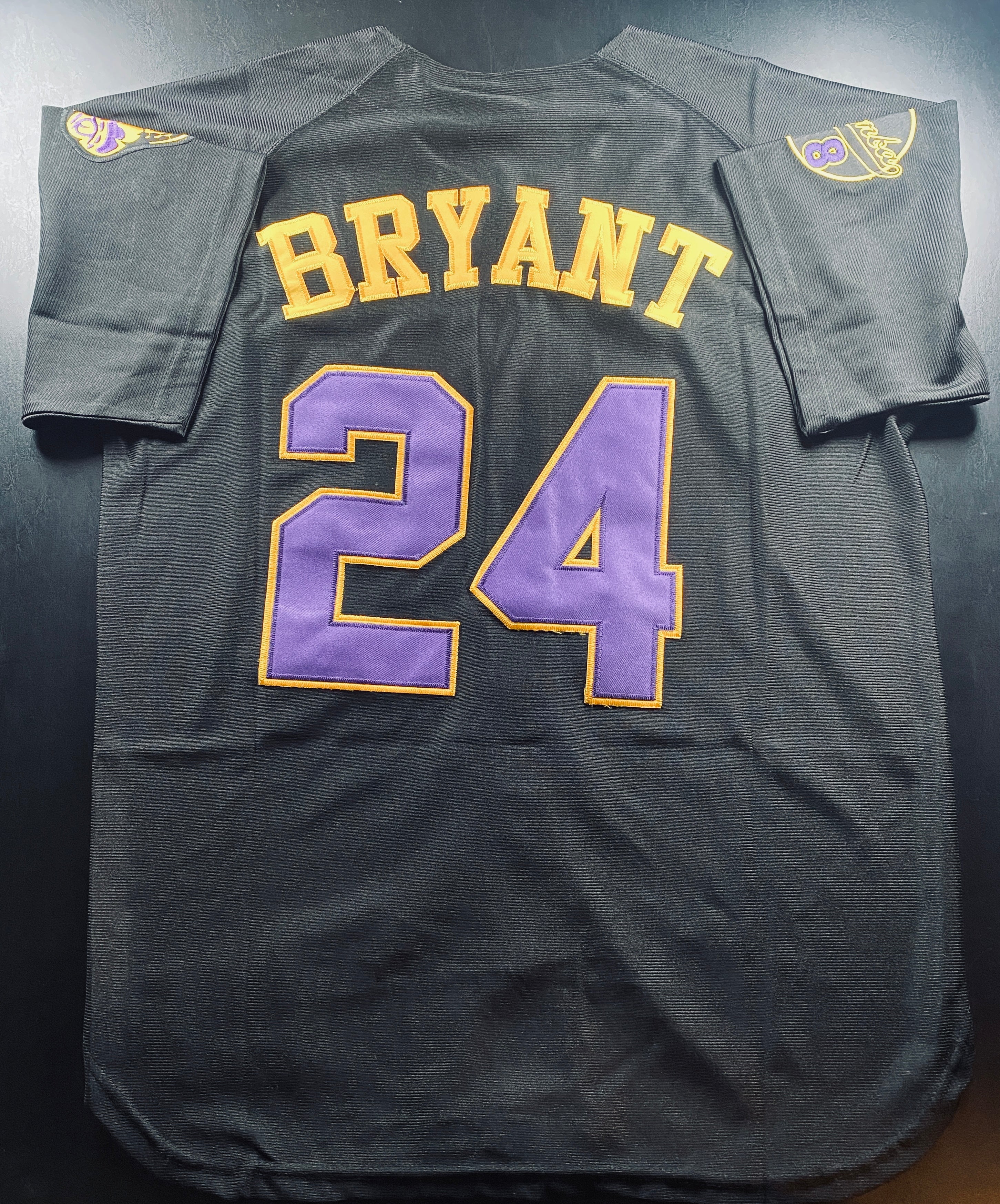 NWT - Adult Large Kobe Bryant Baseball Style Jersey
