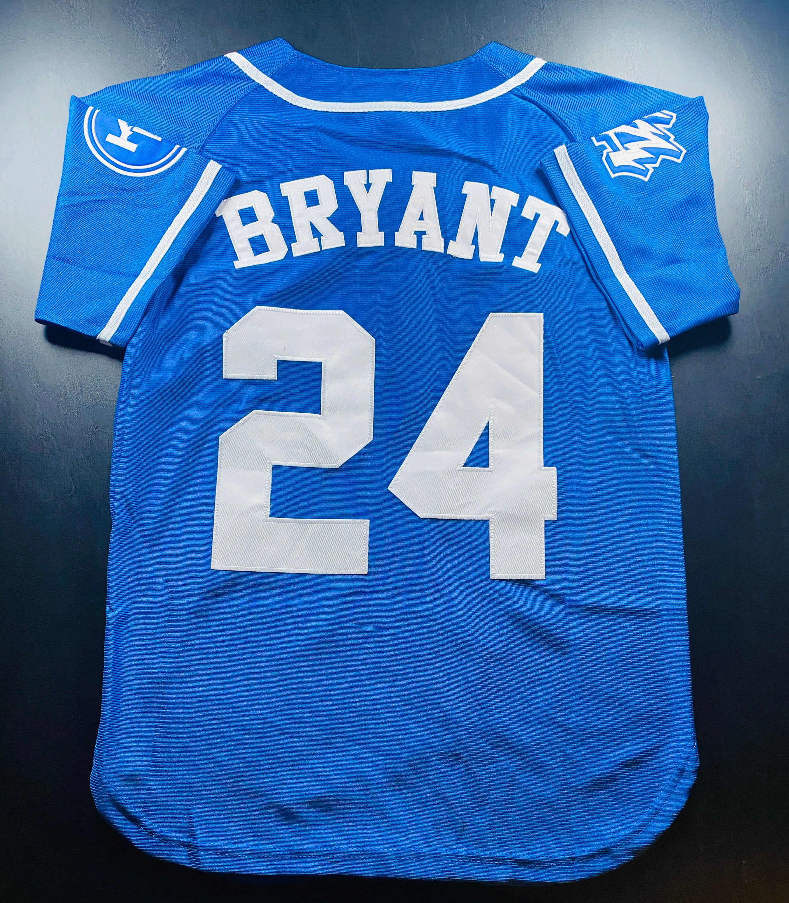 NWT - Adult XS Kobe Bryant Baseball Style Jersey