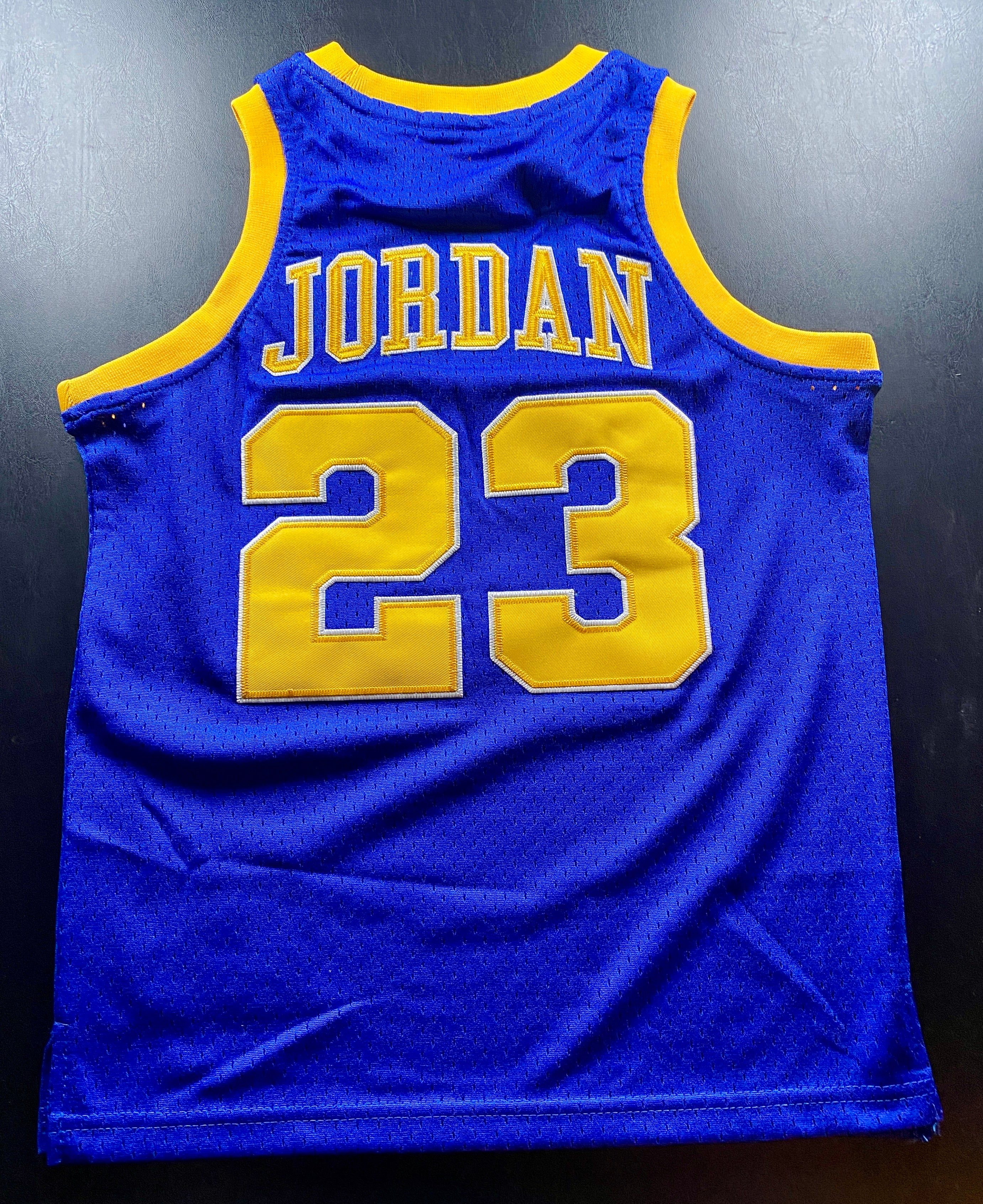 NWOT - Youth Small Michael Jordan Blue High School Jersey (Bucs, Bulls)