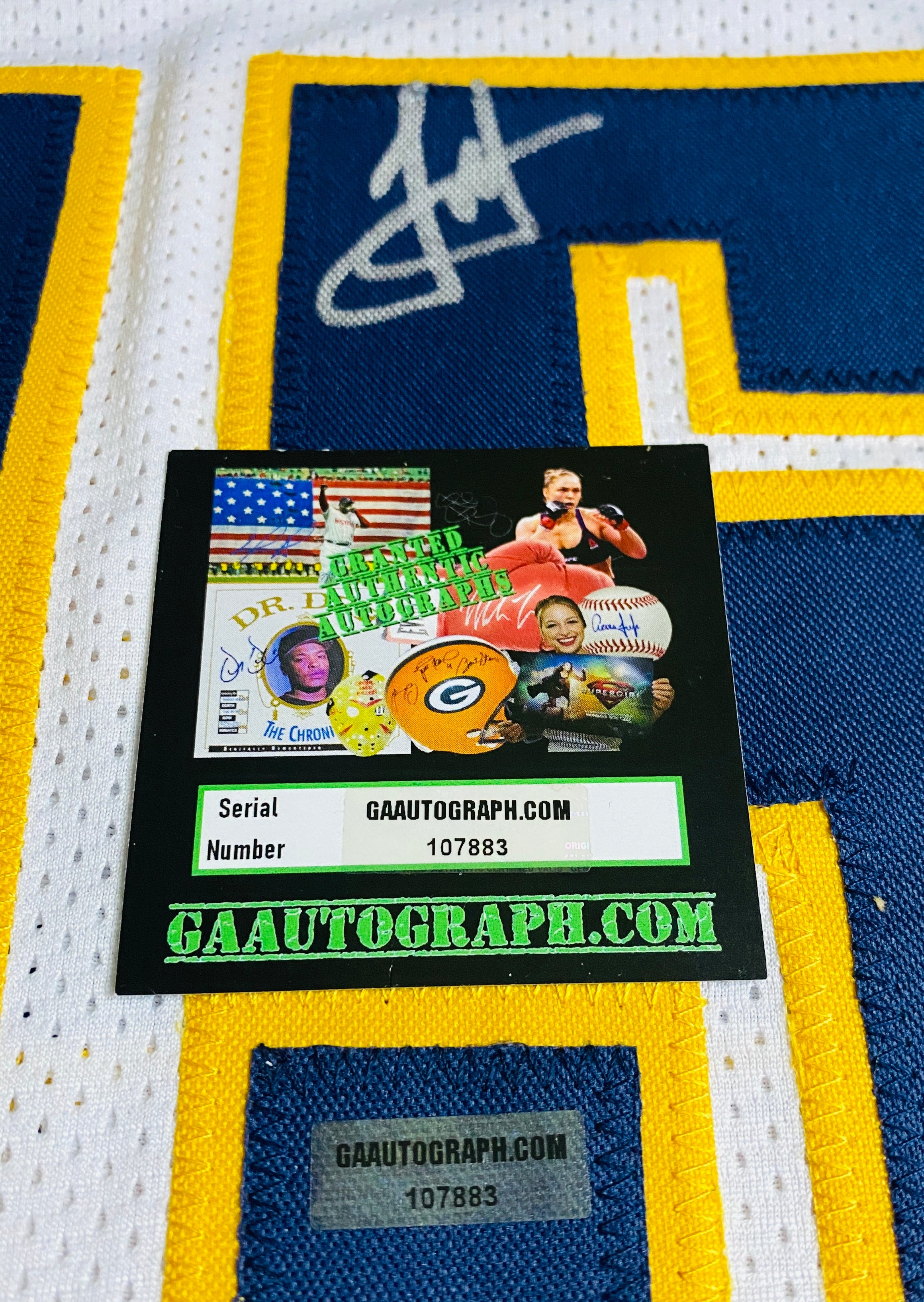 Nikola Jokic Signed Jersey With COA (107883) (Nuggets)