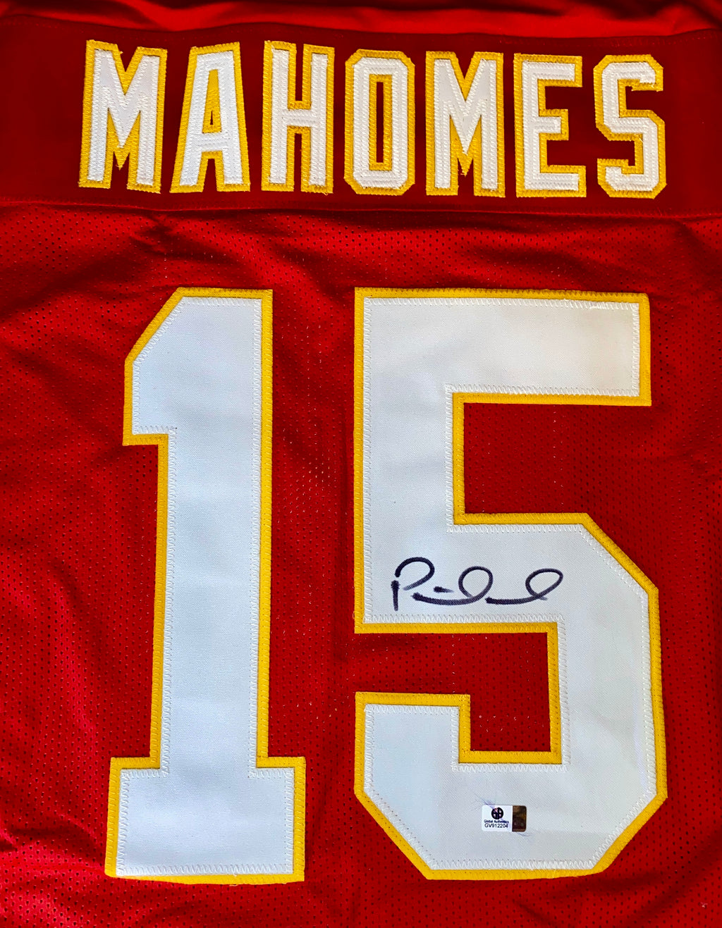 Patrick Mahomes Signed Jersey With COA (GV912204) (Chiefs)
