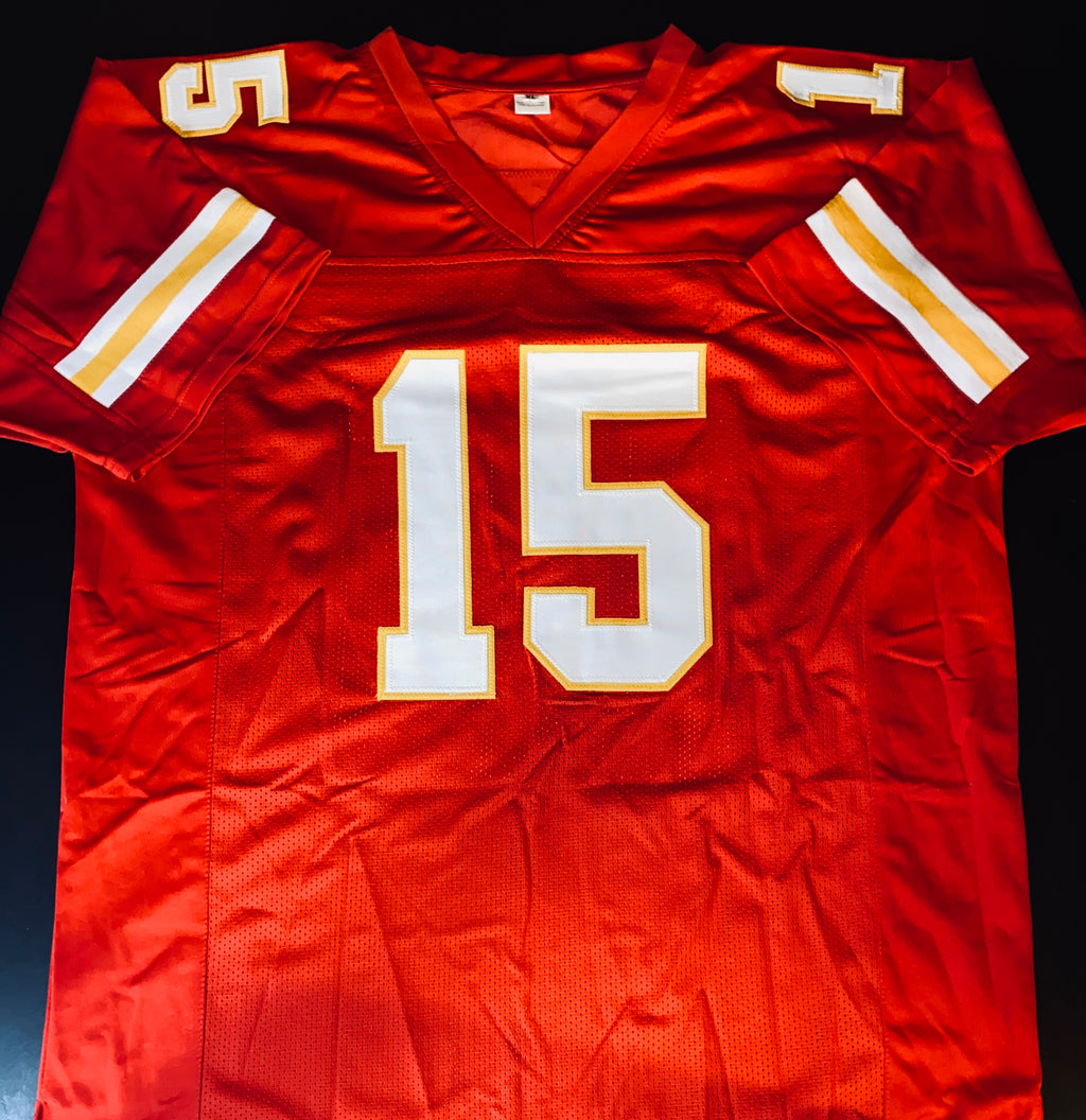 Patrick Mahomes Signed and Framed Jersey With COA (GV912217) (Chiefs)