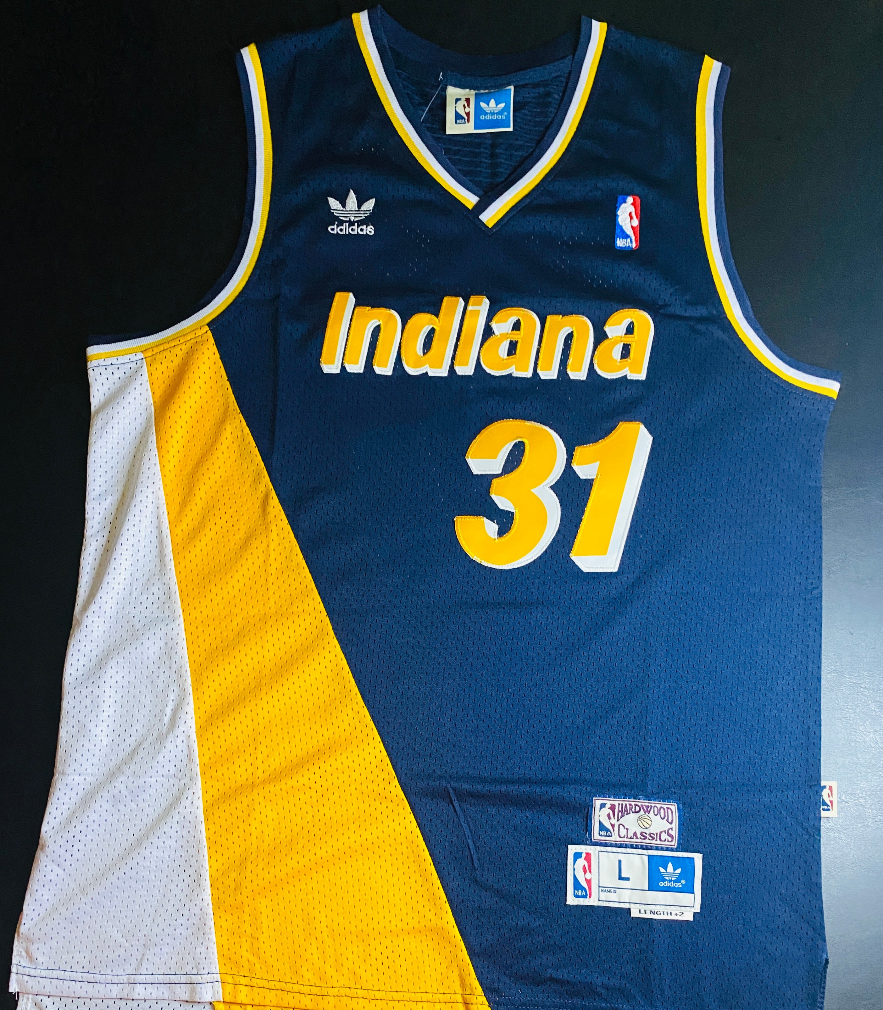 Reggie Miller Signed Jersey With COA (121964) (Pacers)