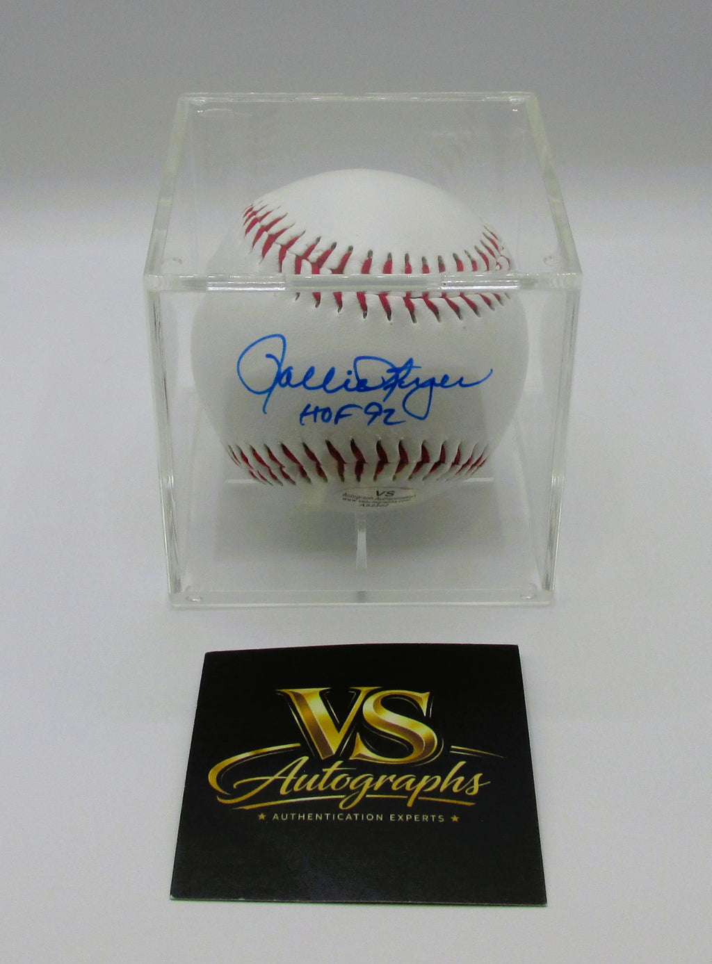 Rollie Fingers Signed Baseball In Case With COA (A52562) (Athletics, Padres, Brewers)