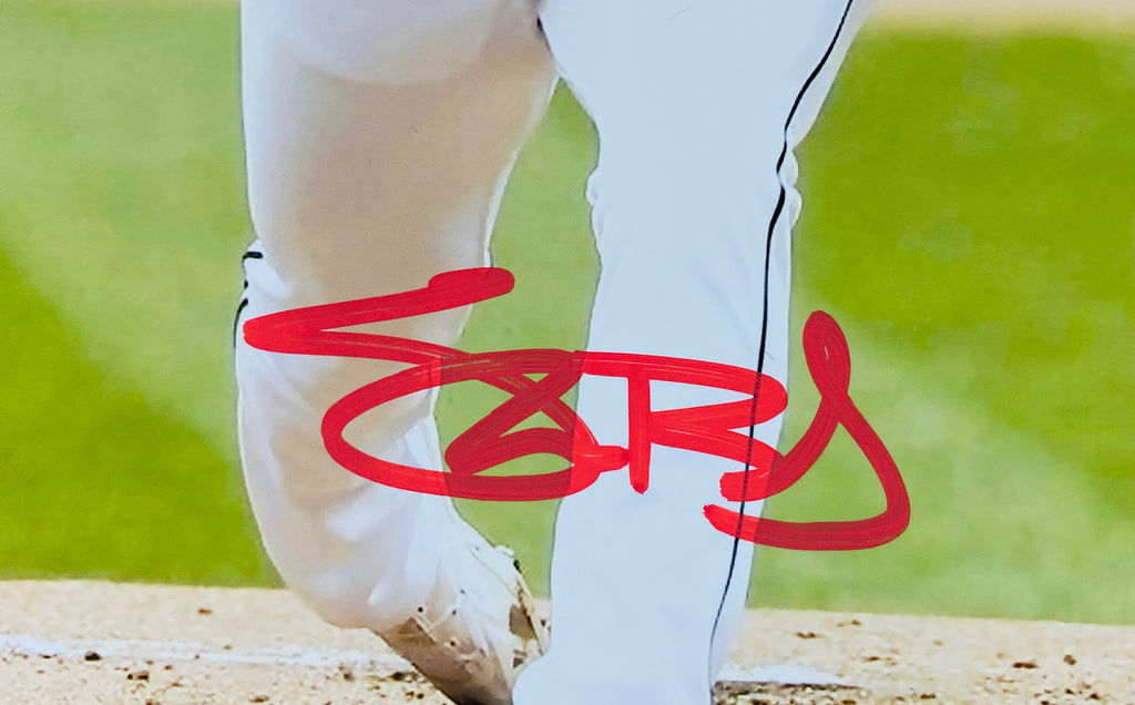 Shane Bieber Signed 8x10 Photo With COA (436879) (Guardians, Indians)
