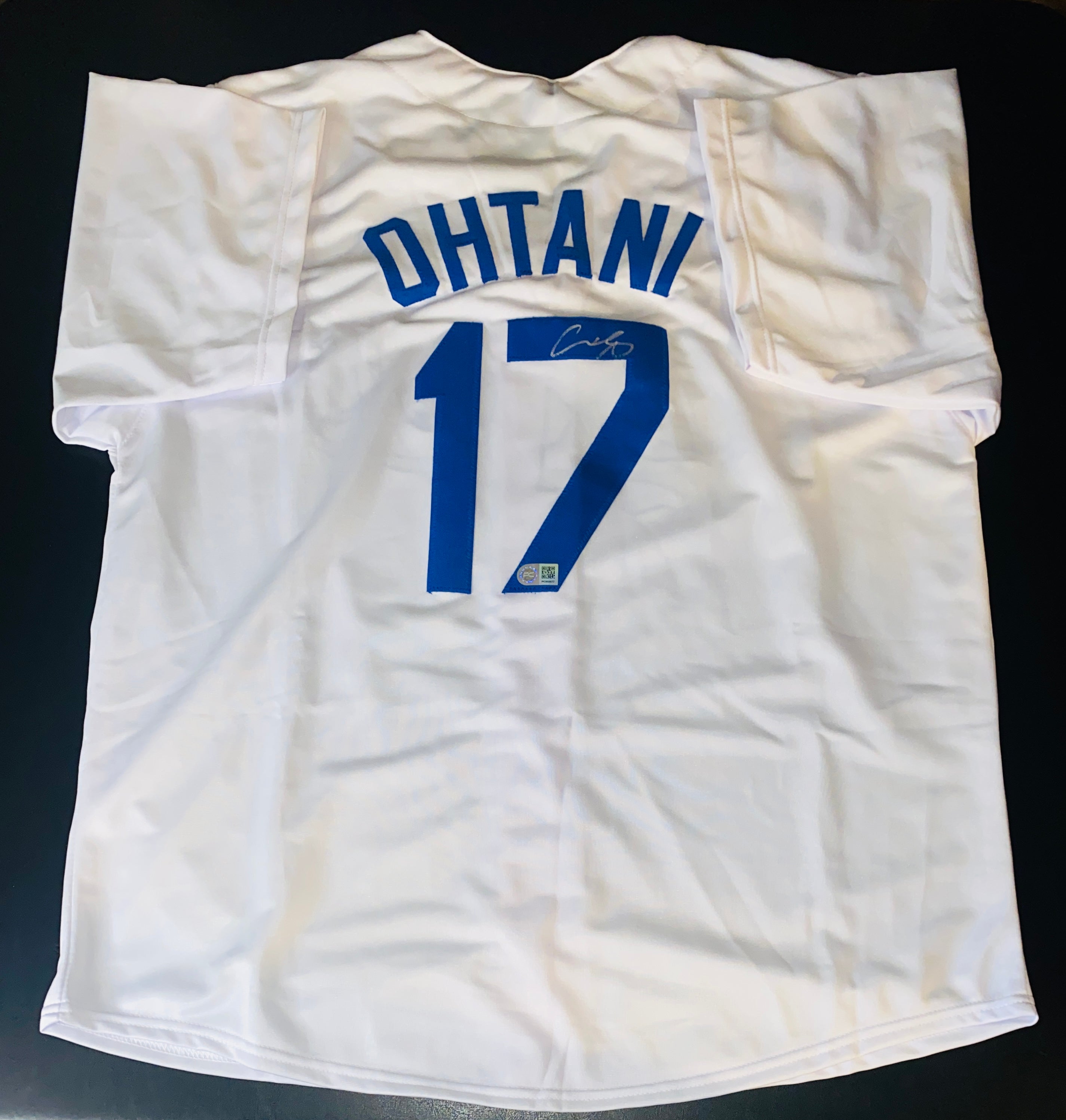 Shohei Ohtani Signed Jersey With COA (PC602677) (Dodgers)