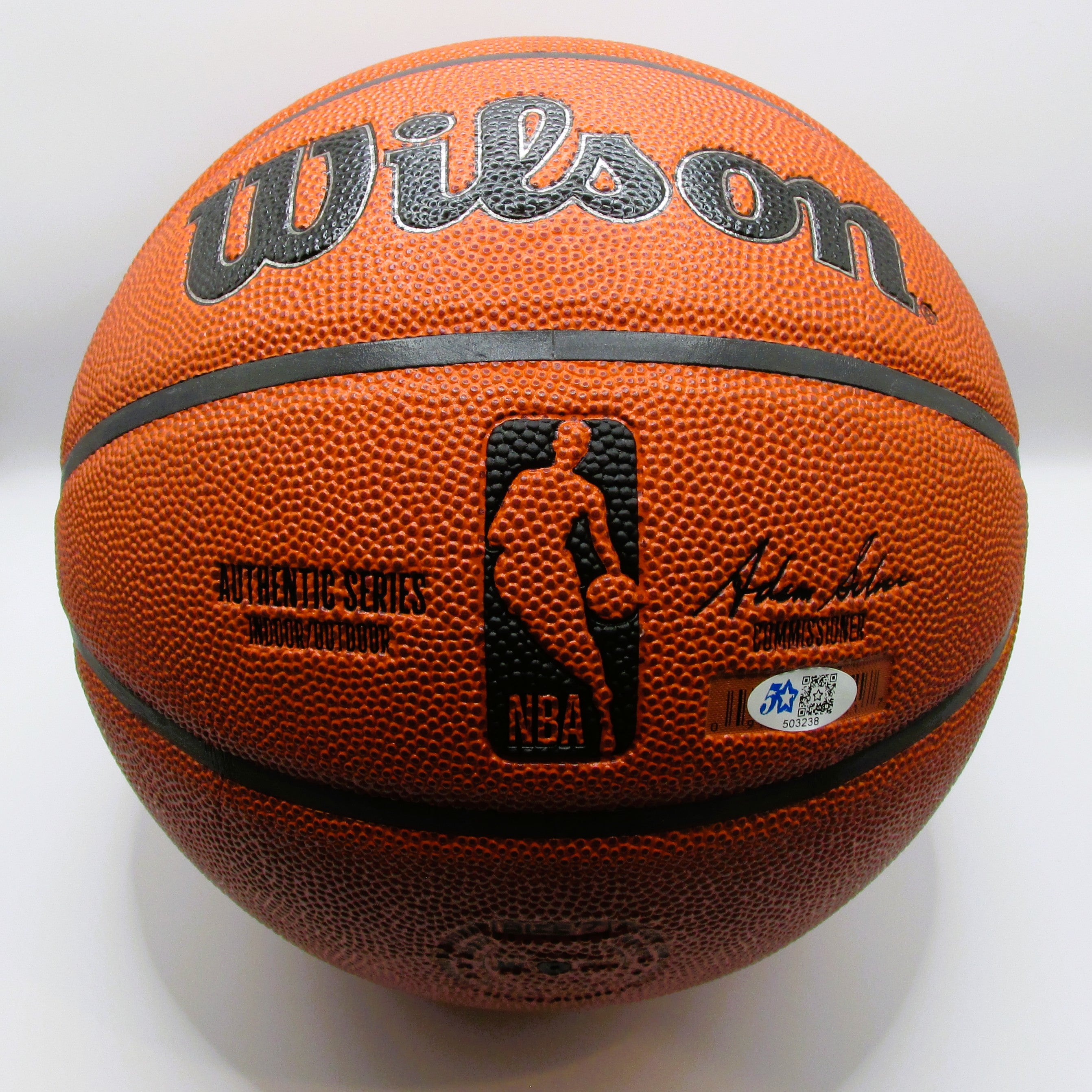 Steph Curry Signed Basketball With COA (503238) (Warriors)