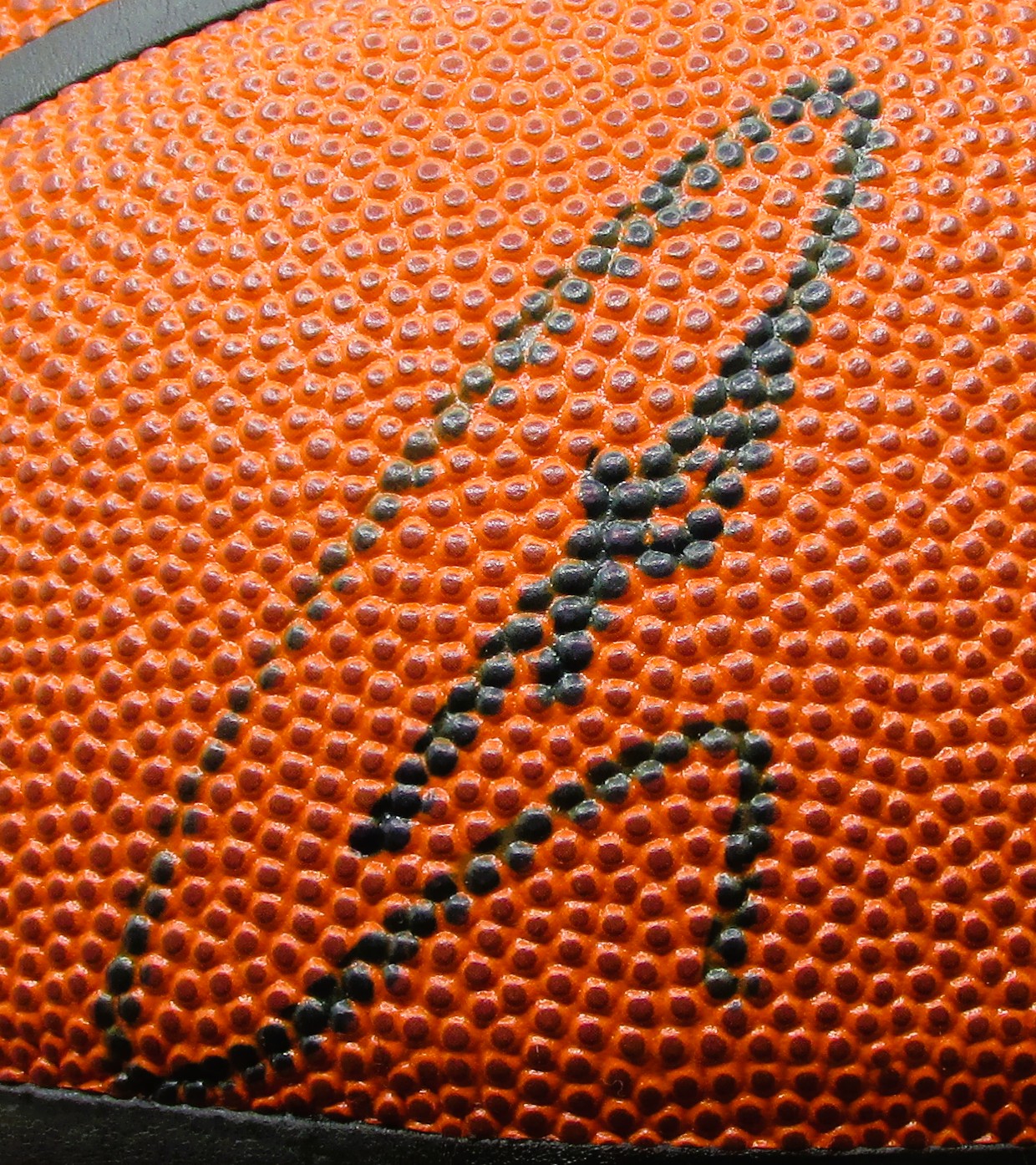 Steph Curry Signed Basketball With COA (503243) (Warriors)