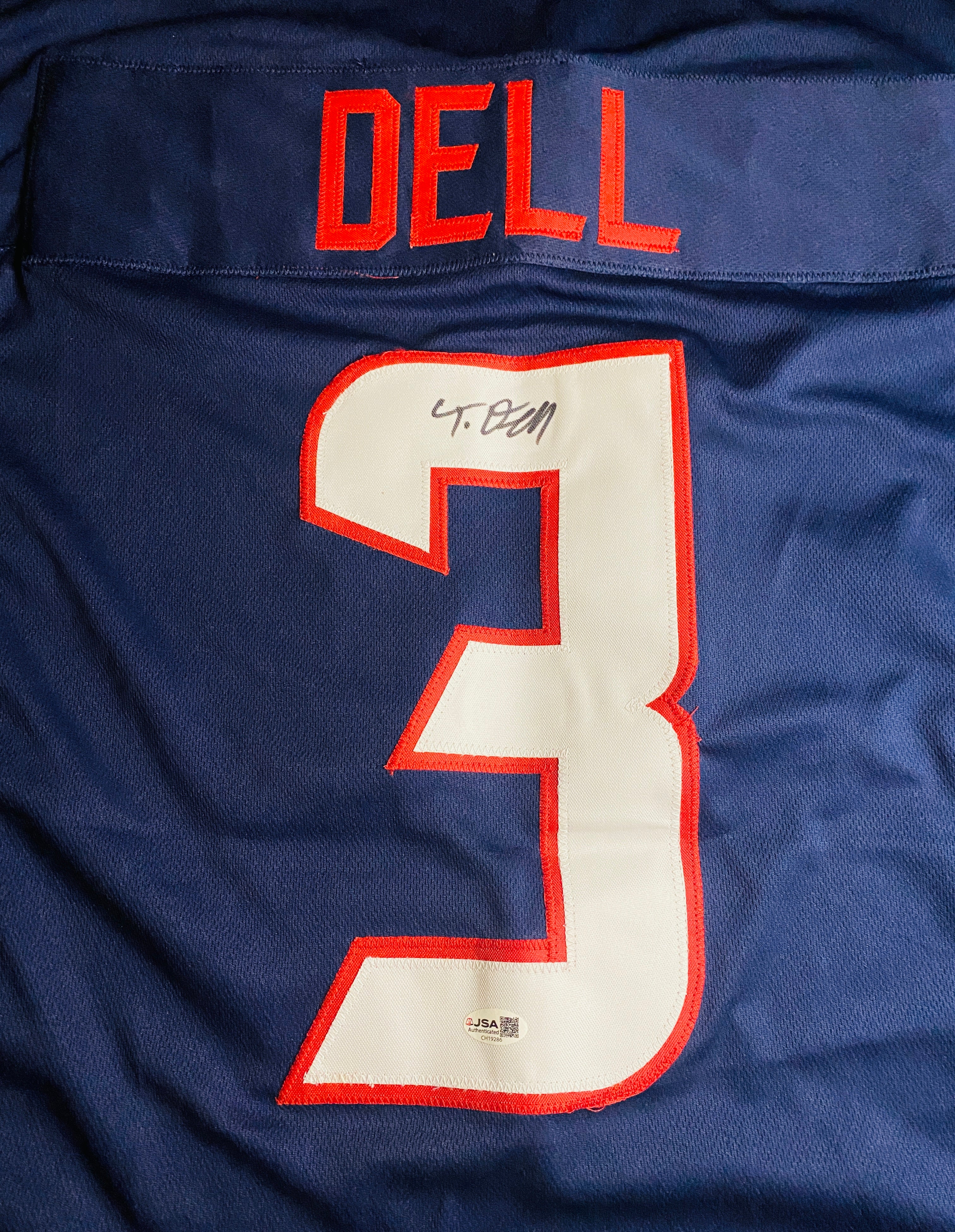 Tank Dell Signed Jersey With COA (CH19286) (Texans)