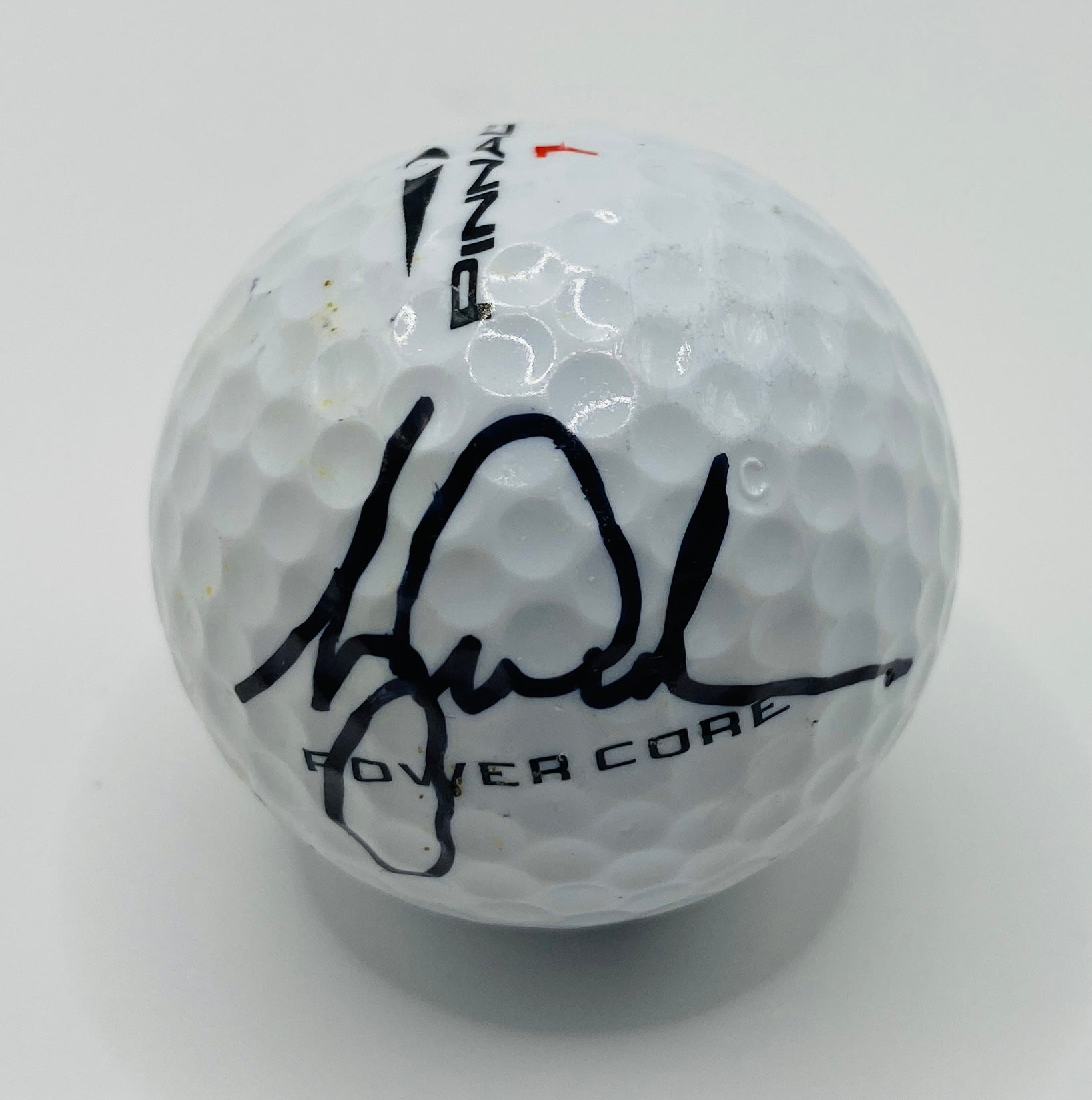 Tiger Woods Signed Golf Ball In Case With COA (3202729)
