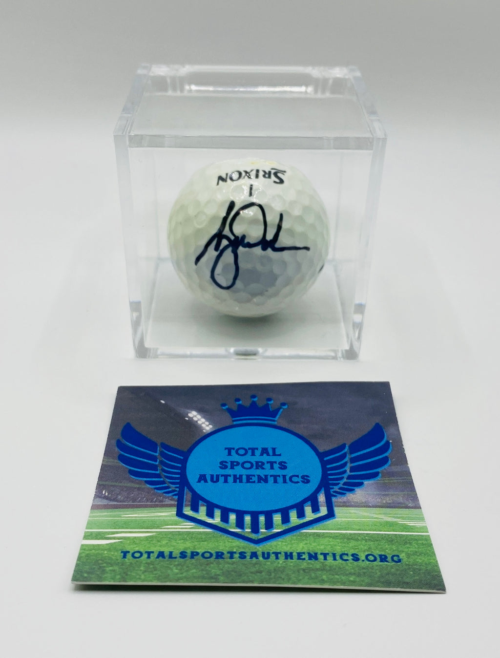 Tiger Woods Signed Golf Ball In Case With COA (3202740)