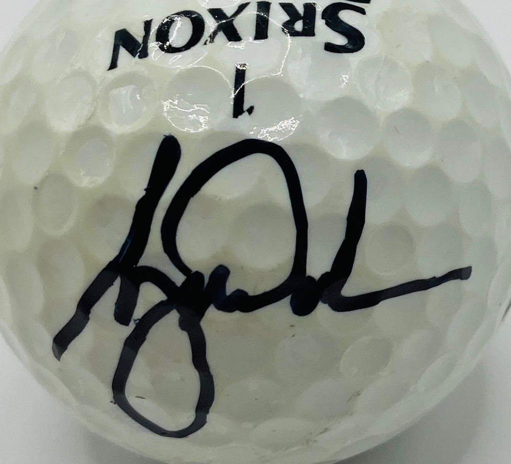 Tiger Woods Signed Golf Ball In Case With COA (3202740)
