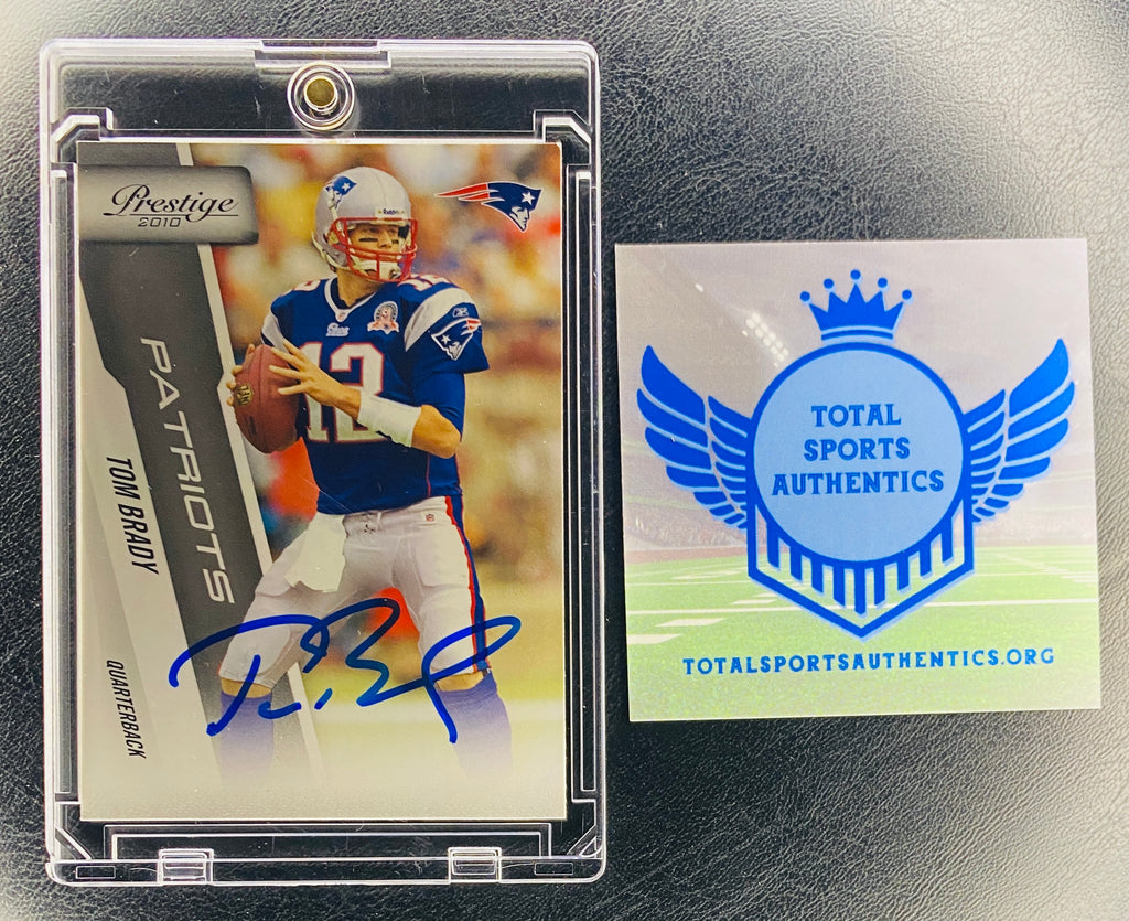 Tom Brady Signed Card With COA (1002229) (Patriots)