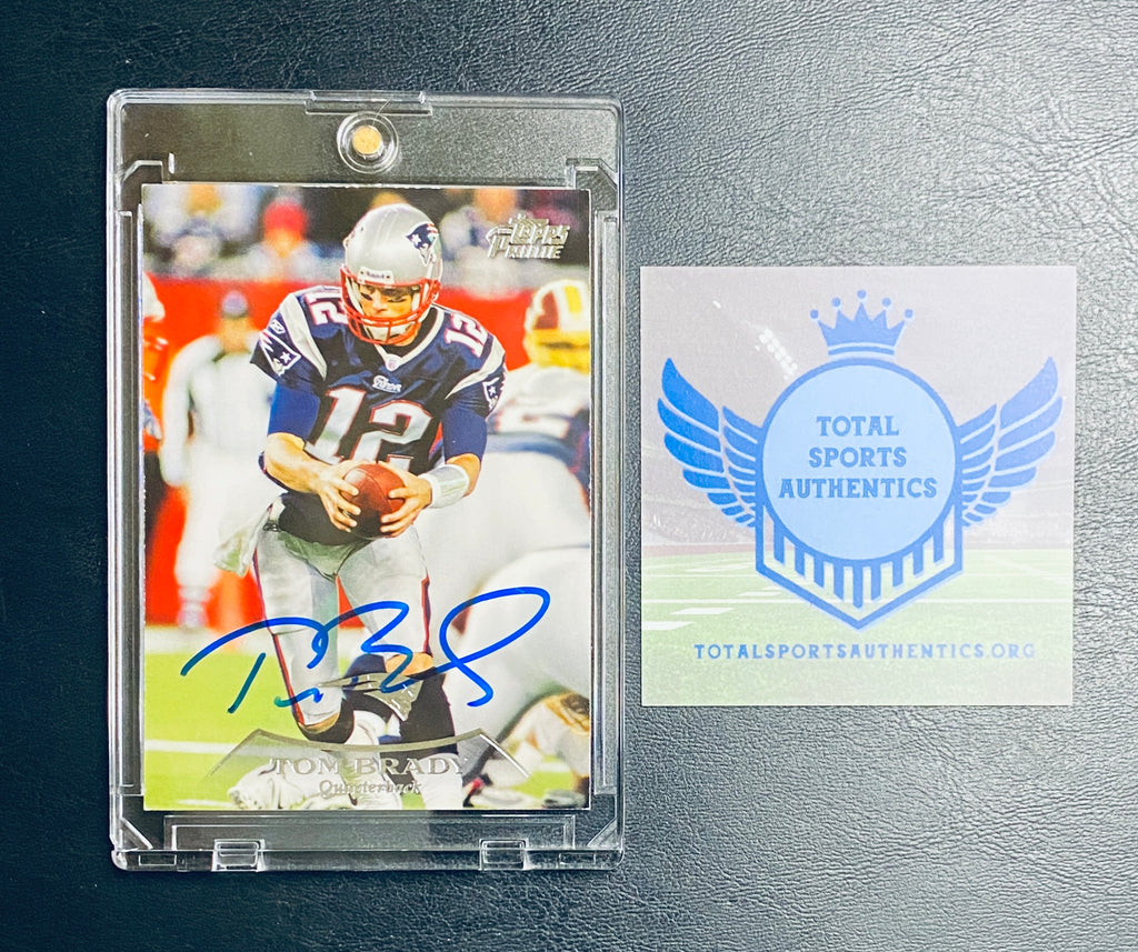 Tom Brady Signed Card With COA (1002241) (Patriots)