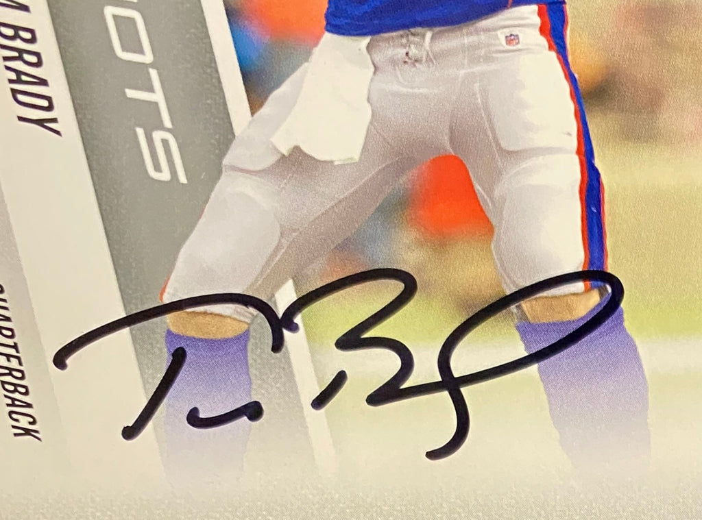 Tom Brady Signed Card With COA (1002298) (Patriots)