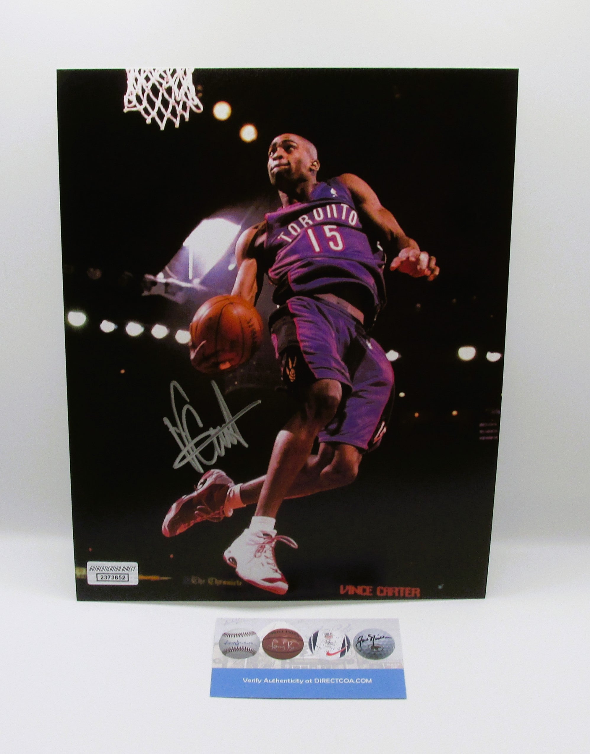 Vince Carter Signed 8x10 Photo With COA (2373852) (Raptors)