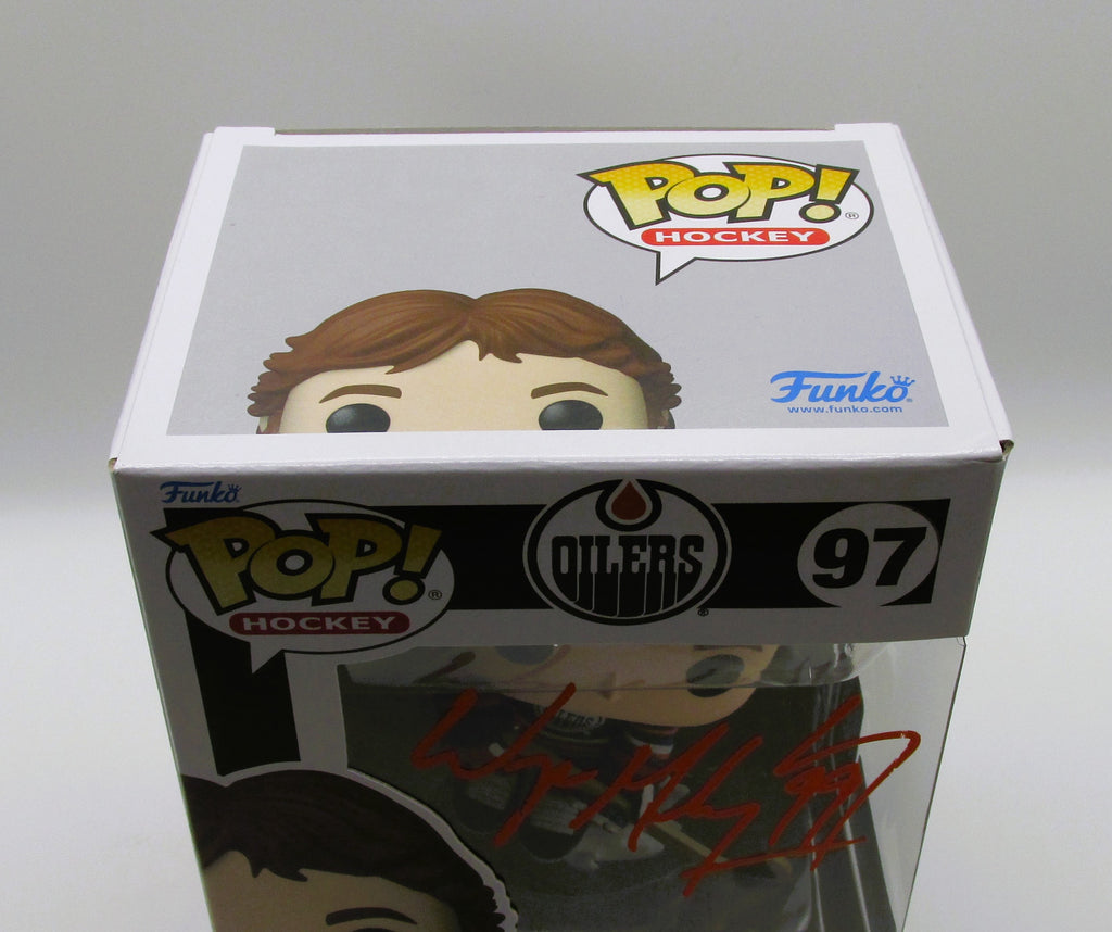 Wayne Gretzky Signed Funko In Case With COA (985996) (Oilers)