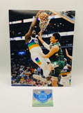 Zion Williamson Signed 8x10 Photo With COA (3019129) (Pelicans)