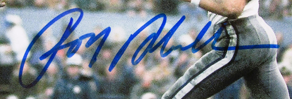 Roger Staubach Signed 8x10 Photo With COA (PC602473)