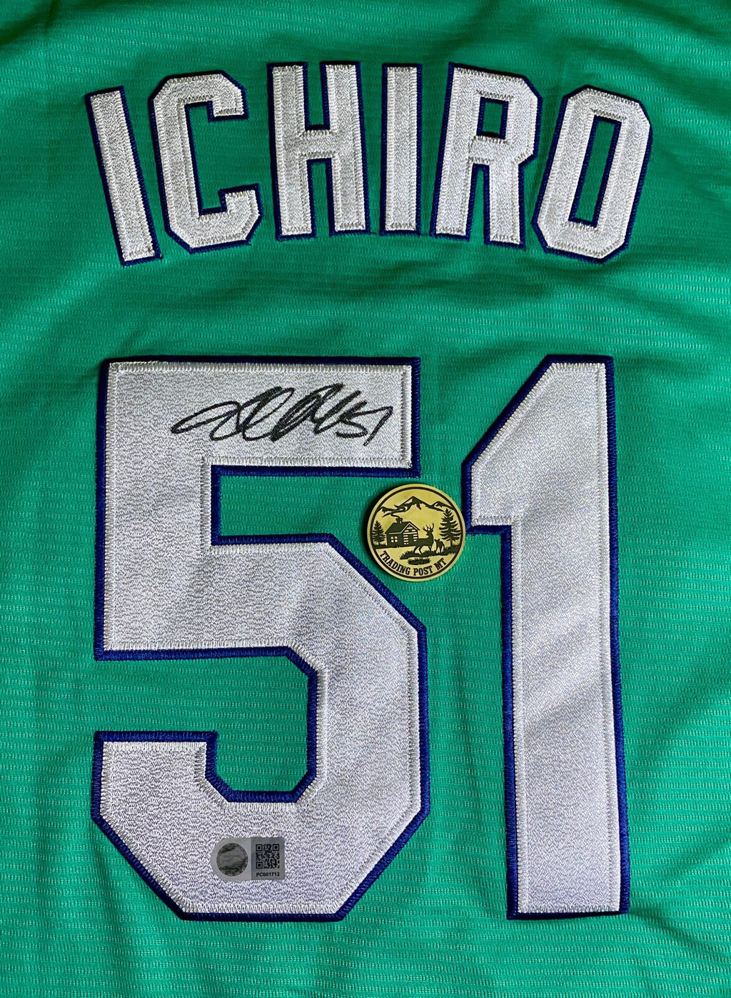 Ichiro Suzuki Signed Jersey With COA (PC601712) (Mariners)