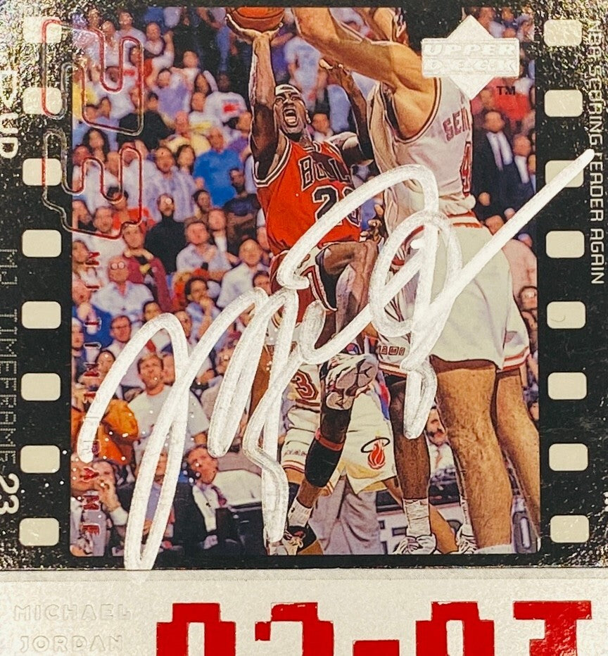 Michael Jordan Signed Card With COA (121004) (Bulls)