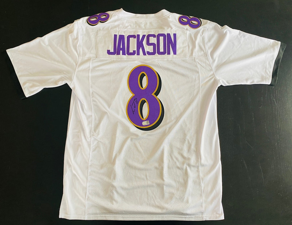 Lamar Jackson Signed Jersey With COA (PC608938)