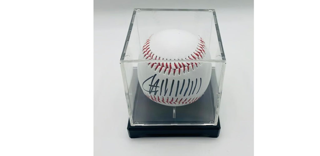 Donald Trump Signed Baseball In Case With COA (984533)
