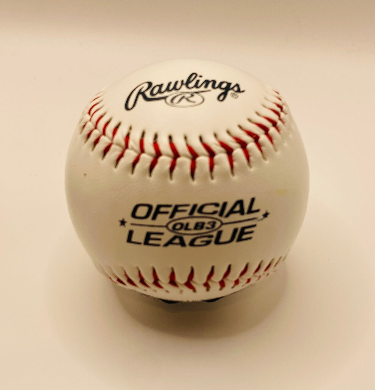 Michael Jordan Signed Baseball In Case With COA (988247)