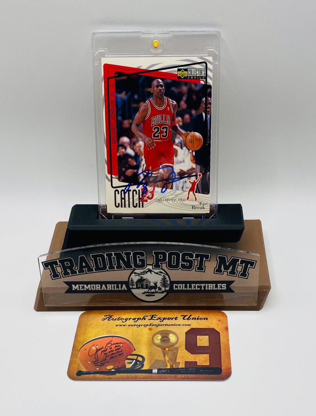 Michael Jordan Signed Card With COA (120957) (Bulls)