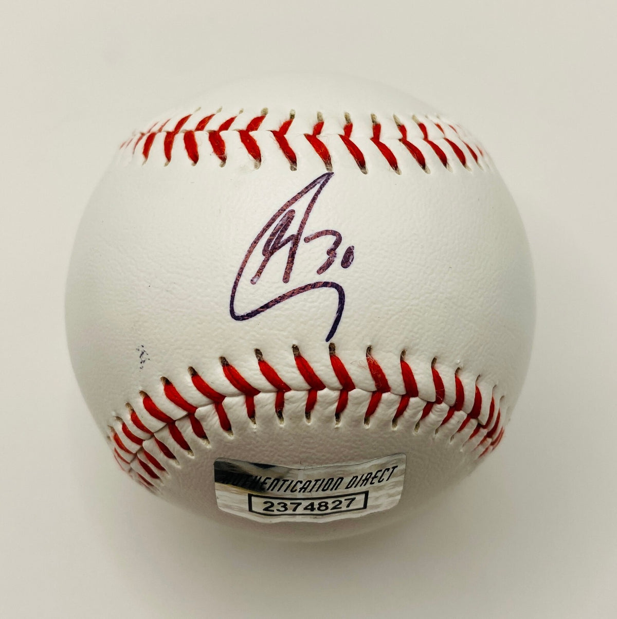 Steph Curry Signed Baseball In Case With COA (2374827)