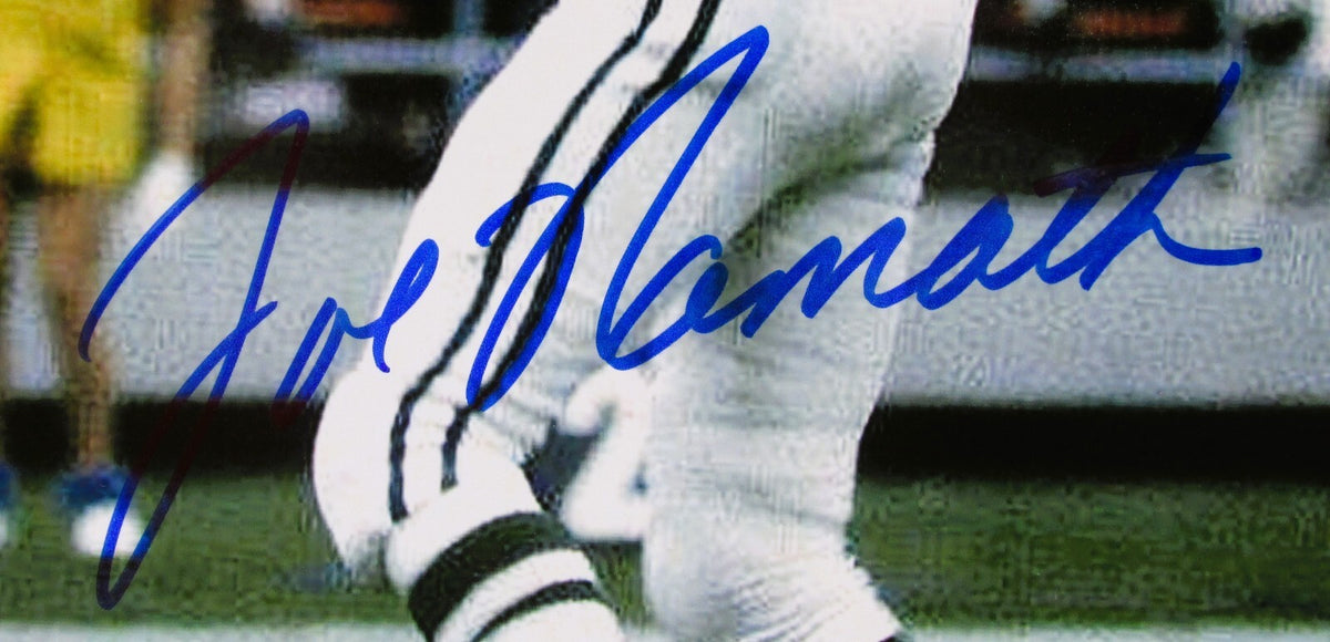 Joe Namath Signed 8x10 Photo With COA (PC484687) (Jets)